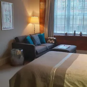 https://51-cocoa-suitesrowntrees-wharf.yorkshirehotels.net