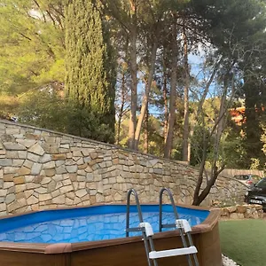 goldsand-plage-a-pied-piscine-jardin-parking.fr-provencehotel.com/