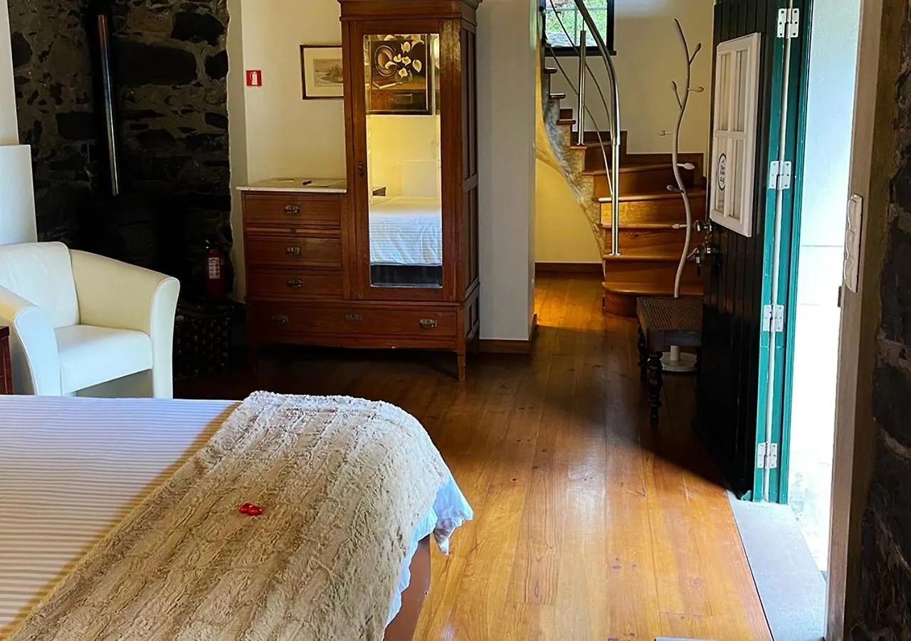 Vakantieboerderij Casas De Pedra Villa Camacha