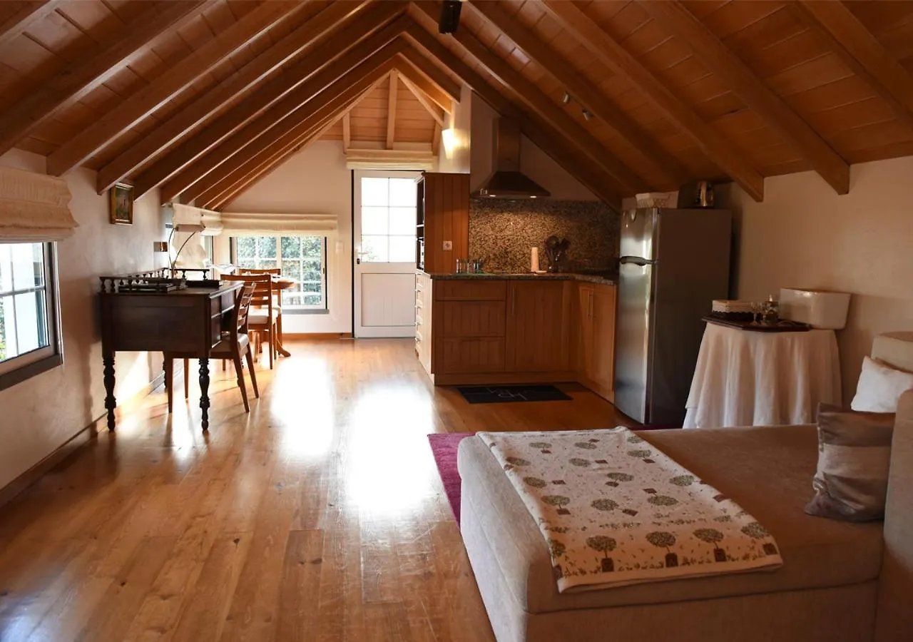 Vakantieboerderij Casas De Pedra Villa Camacha